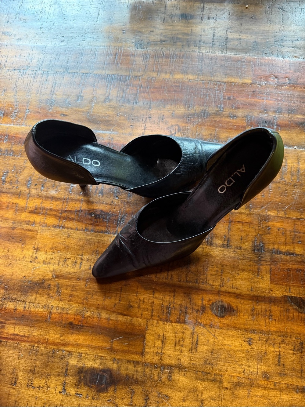 ALDO Black Pointed D'Orsay Heels with Olive Accent